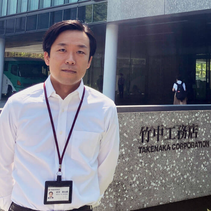 YNGWYANAGAWA HIGH SCHOOL 学校法人柳商学園柳川高等学校 | Message form Senior 社会で活躍する先輩